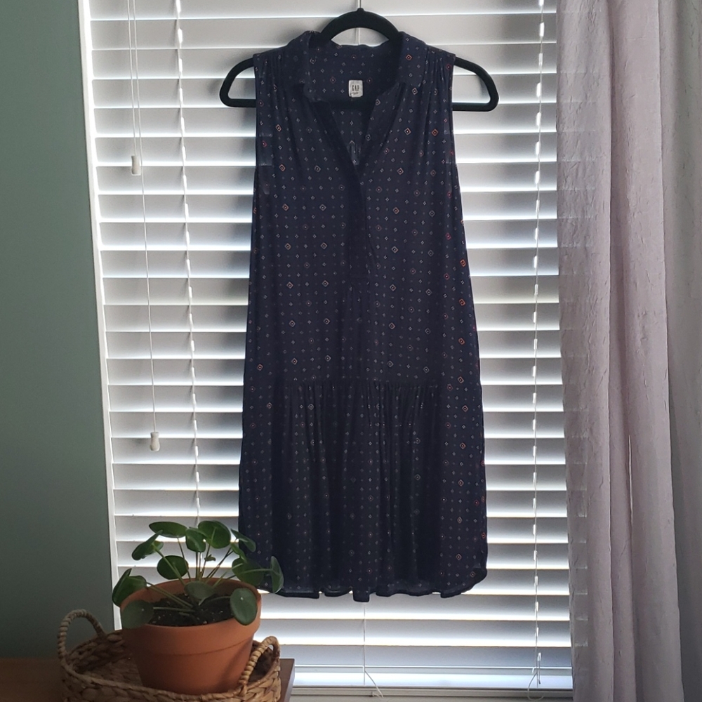 Gap Navy collared dress with diamond print
